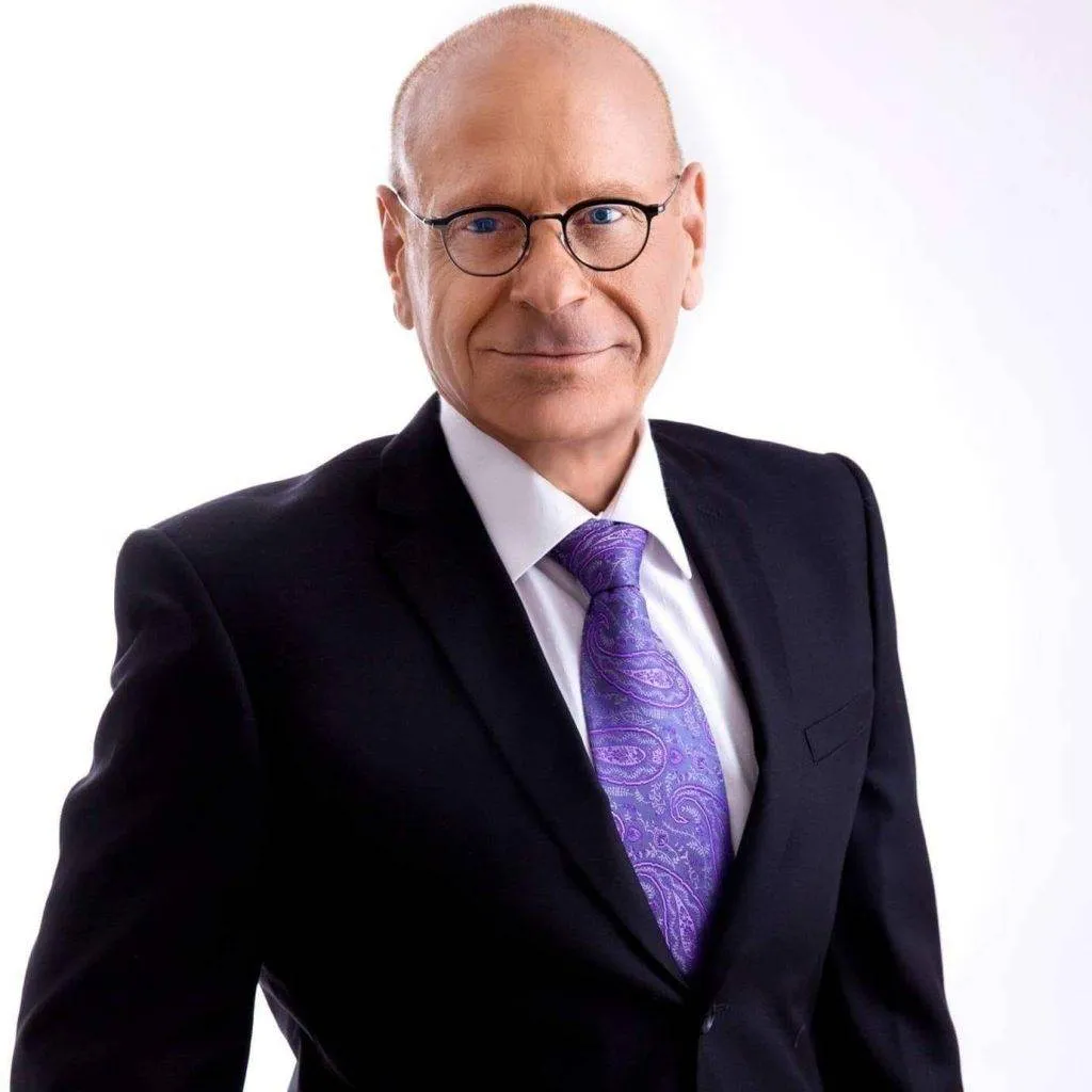 עורך דין משפחה רון מיור